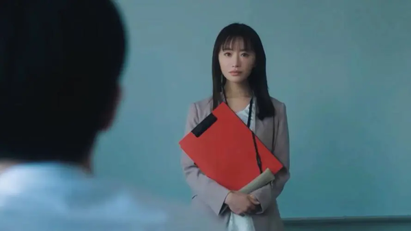 日剧《直到破坏了丈夫的家庭》妻子去小三理发店目的是什么