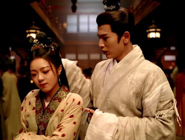 《度华年》古装甜剧强势来袭！ 双强拉扯上演先婚后爱