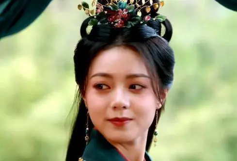 《度华年》男主演是谁?男主前世喜欢女主吗