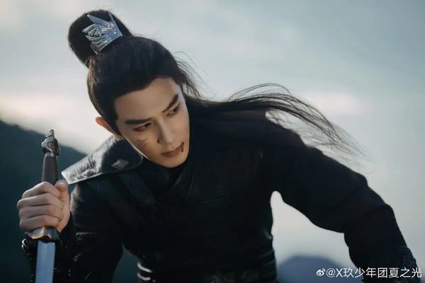 《少年白马醉春风》第1集是什么？《少年白马醉春风》第1集剧情介绍