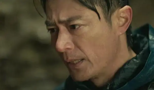 悬疑剧《错位》今晚19点开播,马伊琍佟大为主演,有爆款潜质