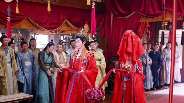 《长相思第二季》相柳濒死前送小夭一个大肚娃娃有什么作用?