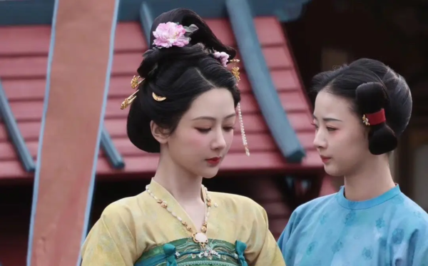 国色芳华讲的什么故事？国色芳华剧情介绍