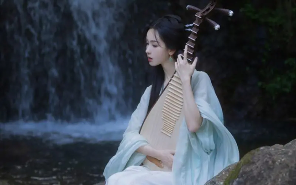 陈都灵新剧《贵女》官宣杀青,男帅女美,期待值拉满了