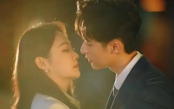 《拜托了身体里的她》第8集剧情介绍-第8集剧情免费看
