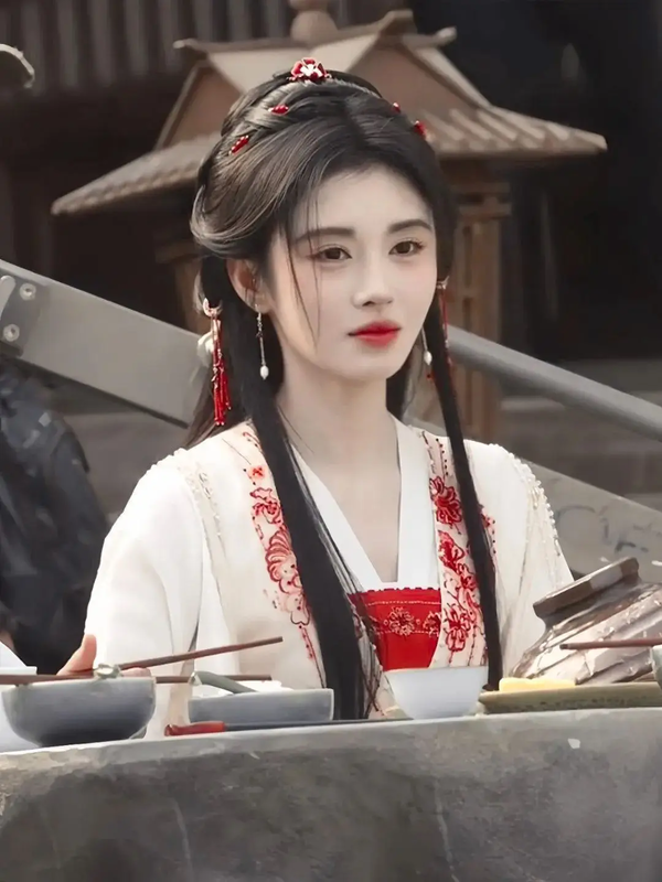 千香电视剧鞠婧祎饰演什么角色？鞠婧祎饰演角色介绍