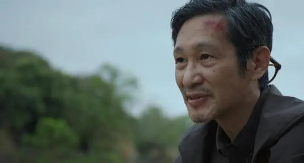《错位》唐寻和张晴什么关系?唐寻和张晴的联系
