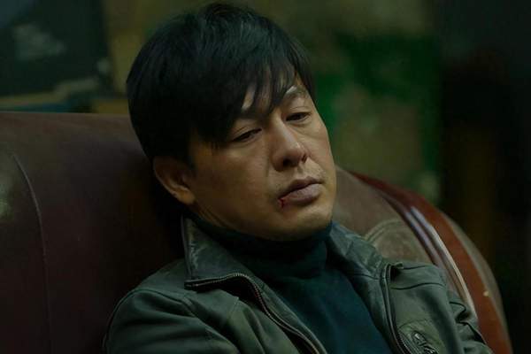 《看不见影子的少年》第11集剧情介绍
