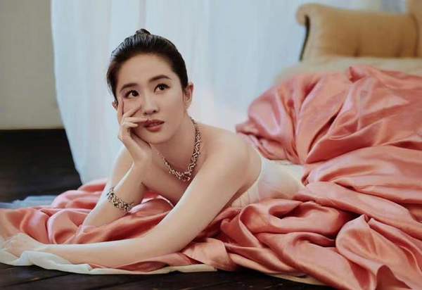 《玫瑰的故事》大火,女主的四段爱情你最磕哪一对