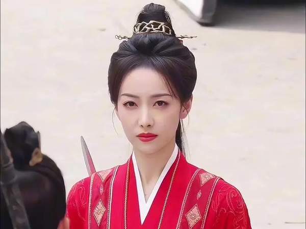 山河枕电视剧演员角色介绍,角色详细分析