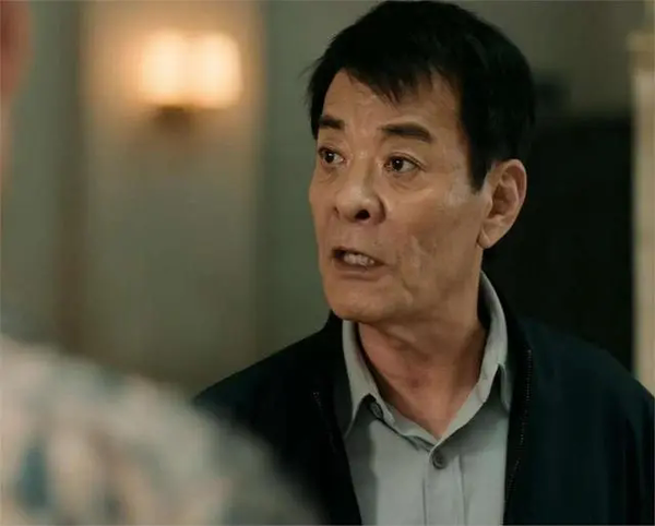 《雪迷宫》老舅是谁扮演的？ 老舅扮演者介绍