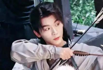 电视剧似锦余七为什么喜欢女主？余七喜欢女主的原因是什么