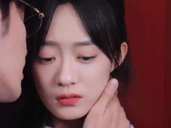 《蓄意占有》讲的什么故事，蓄意占有男女主是谁