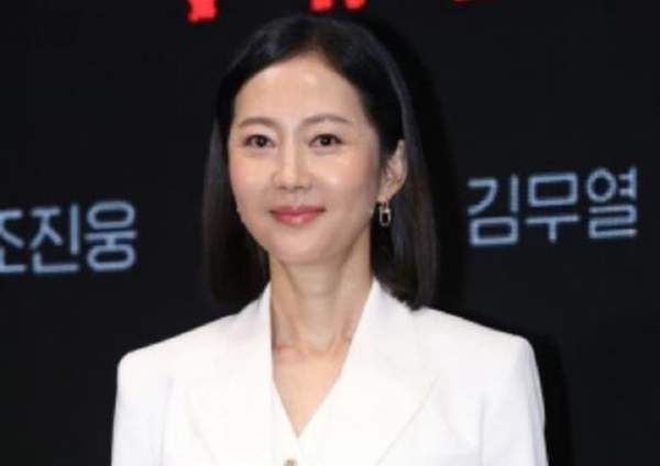 韩剧《第一次为了爱》剧情介绍，主演是谁